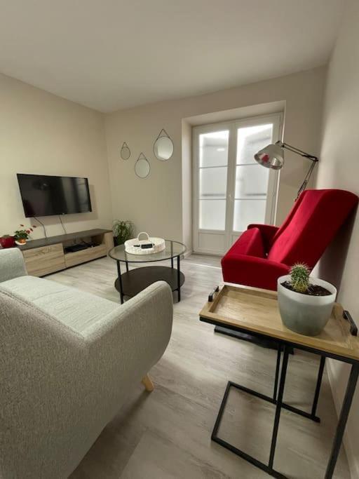 Maison Du Bourg Pasteur Le Moulinaud Bagian luar foto